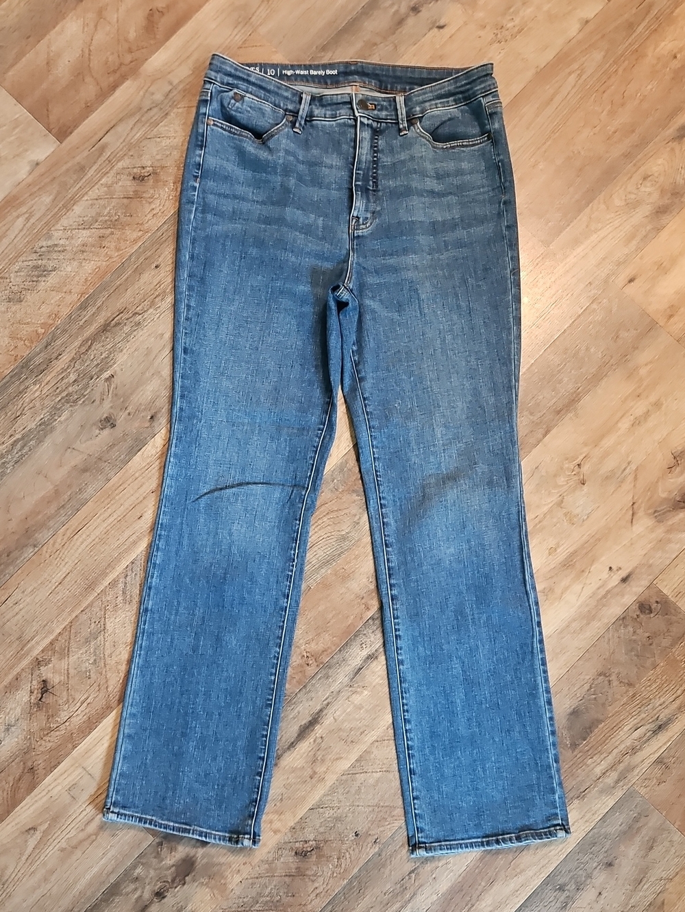 👖Talbots High Waist Barely Boot Jeans